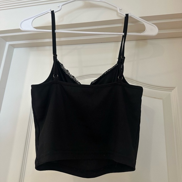 2 Black and White Camisoles - Picture 3 of 8